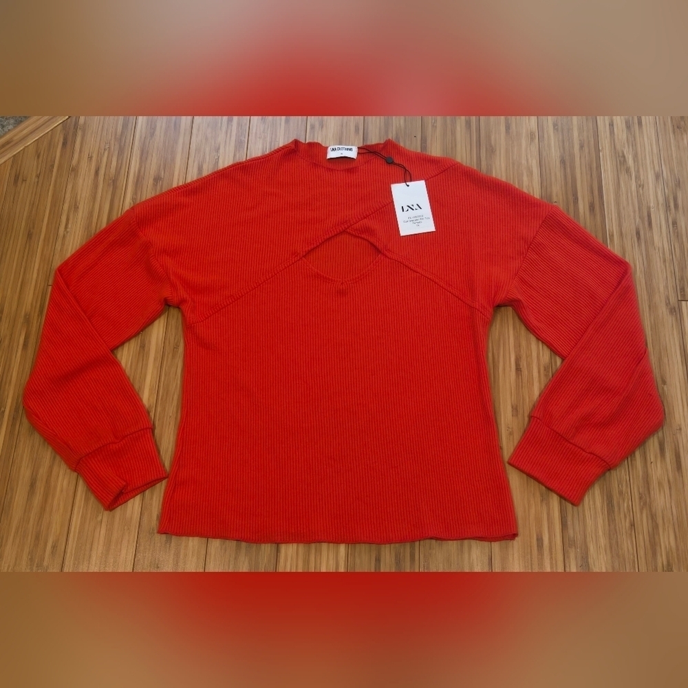 💚 NWT LNA Clothing Vibrant Red Knit Top